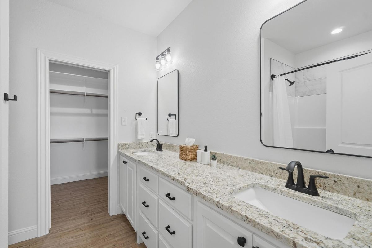 Bathroom in Wylie West furnished home